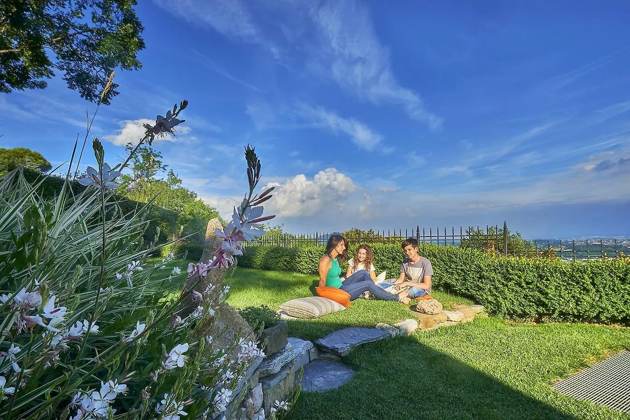 Luna Del Colle B&B Colle Brianza Bed & Breakfast